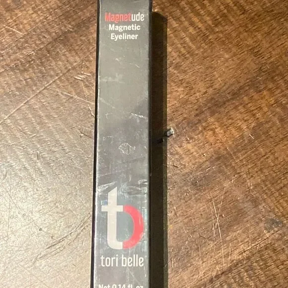 Tori Belle Magnitude Magnetic Eyeliner Brown Sealed