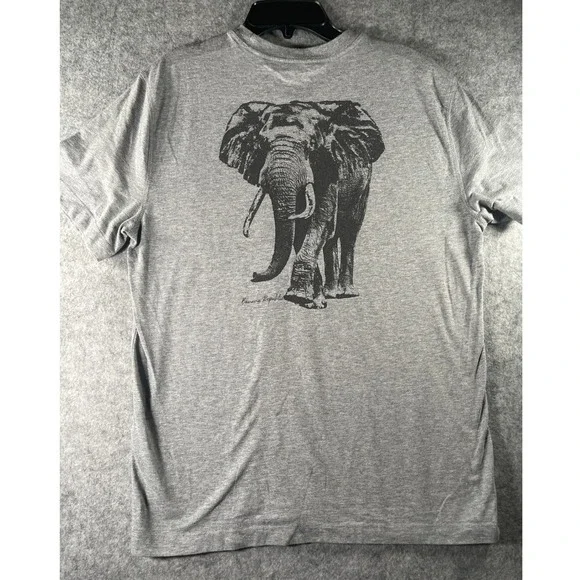 Banana Republic Mens Gray Elephant Graphic Pocket T-Shirt Size M BR SF-78 Safari