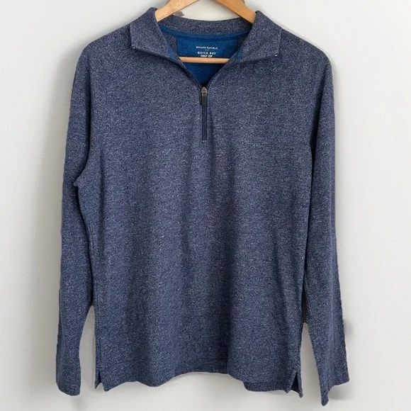 Banana Republic Men’s Blue 1/4 Zip Pullover Performance Wear Quick Dry Size S