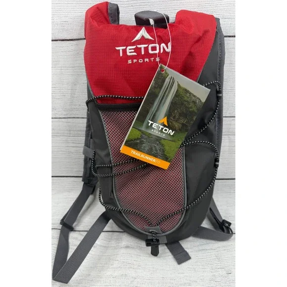 Teton‎ Sports TrailRunner 2.0 Hydration Backpack Red Gray Water Pack New