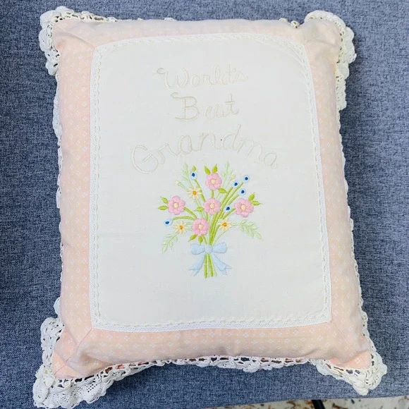 Vintage‎ Grandma Embroidered Throw Pillow Lace Cottagecore Decor 12