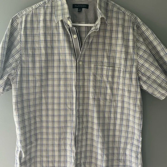 Banana Republic Blue Casual Button Down Shirt