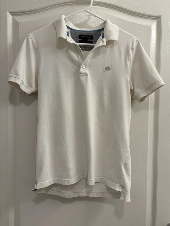 Banana Republic White Elephant Logo Polo