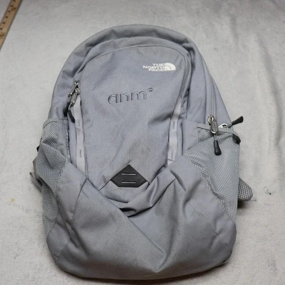 North Face Backpack Men OS Grey Connector Travel Outdoor Commuter Daypack LOGO