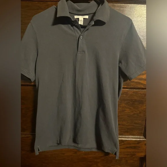 Banana Republic Gray Polo Shirt Relaxed Fit, Size Small, EUC