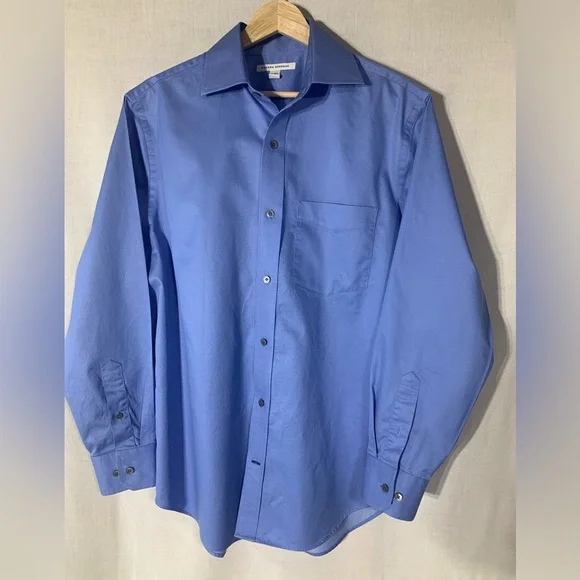 Banana Republic long sleeve button down men’s shirt