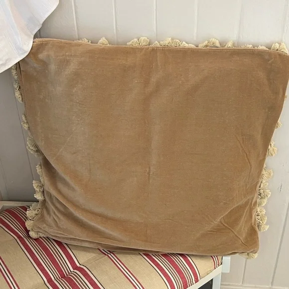 NWOT VTG Needlepoint by Hand HKH Floral Tapestry Pillow Cover with Fringe