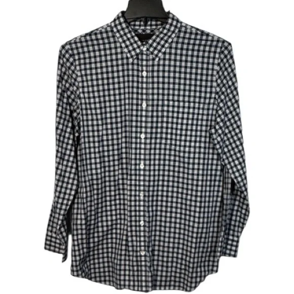 Banana Republic Shirt Navy Plaid Button Front‎ in Size L