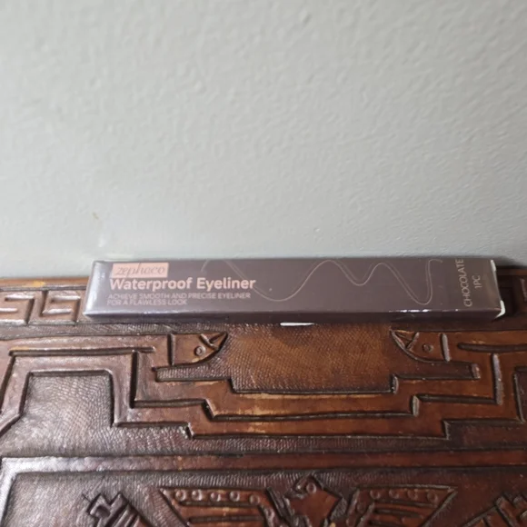 Waterproof Eyeliner - Chocolate Brown Zephloco