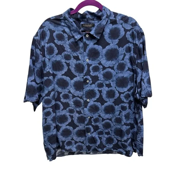 Banana Republic men’s organic cotton button up shirt blue floral XL relaxed fit