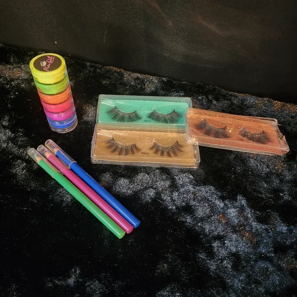 Neon Water Activated Pigment, 3 Eyeliner, and Lash Bundle