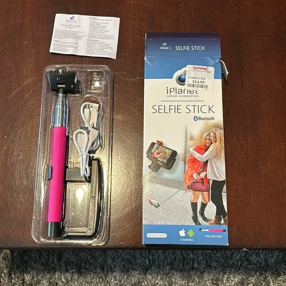 IPlanet pink selfie stick NWT