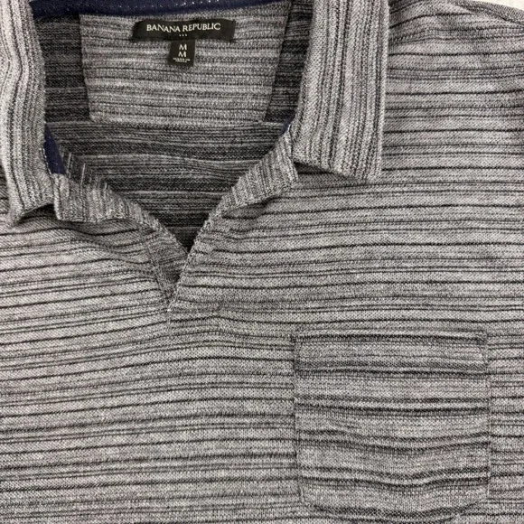 Banana Republic Mens Medium‎ Gray Striped Short Sleeve Polo Shirt Chest Pocket