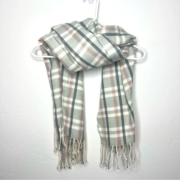 Banana Republic plaid scarf. Gray white and pink