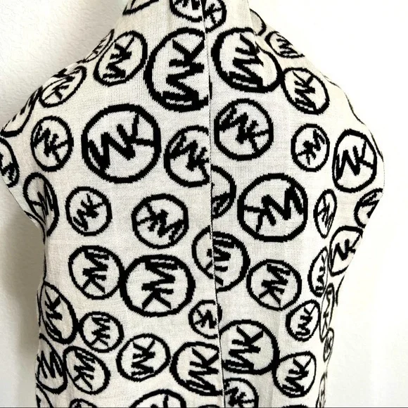 Michael Kors MK Black & White Off White Circle Logo Signature Scarf Reversible