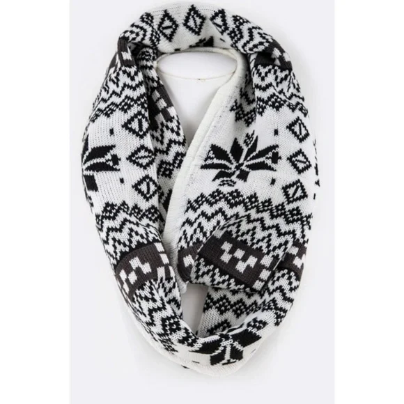 Snowflake Infinity Holiday Scarf