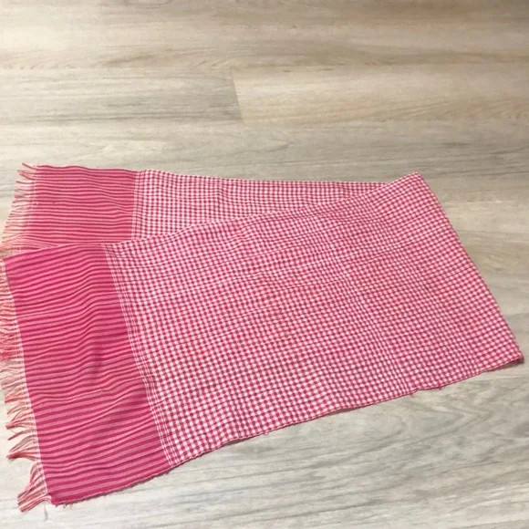 Gingham scarf