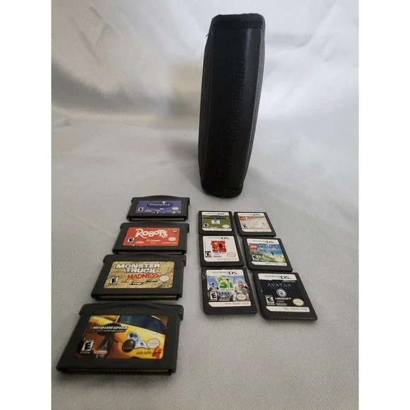 Various DS Games And Case