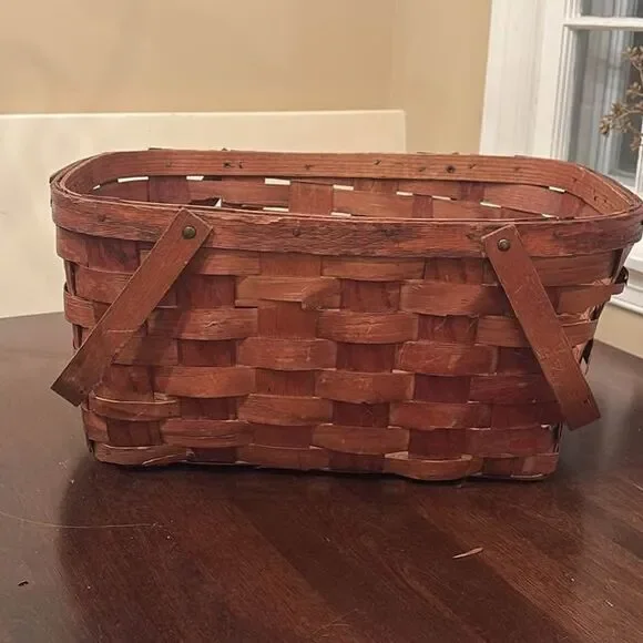 Rustic Vintage Market Basket