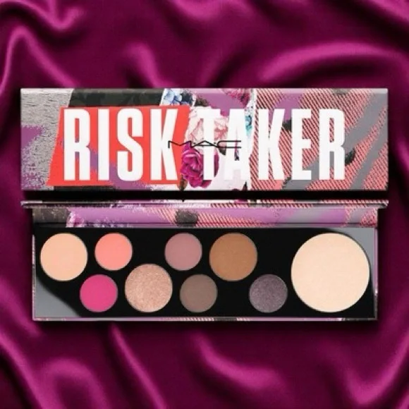 MAC Cosmetics Risk Taker Eyeshadow Palette - Bold Pink and Gold Shades