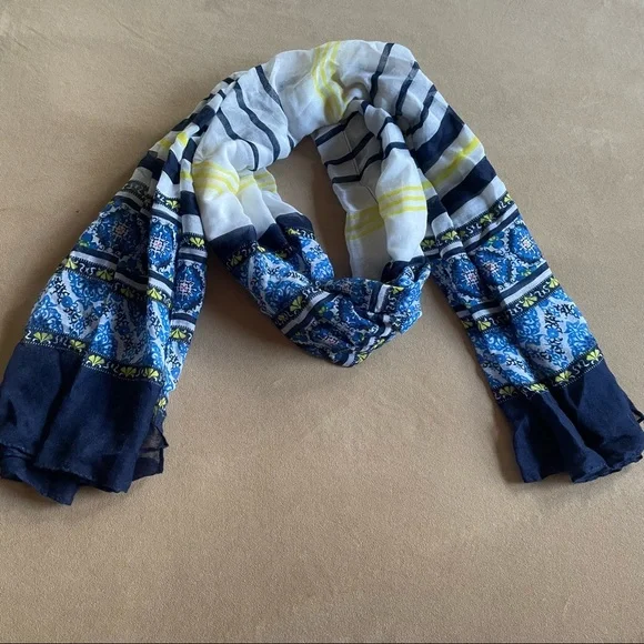 Lightweight Scarf - Blue, Yellow, White