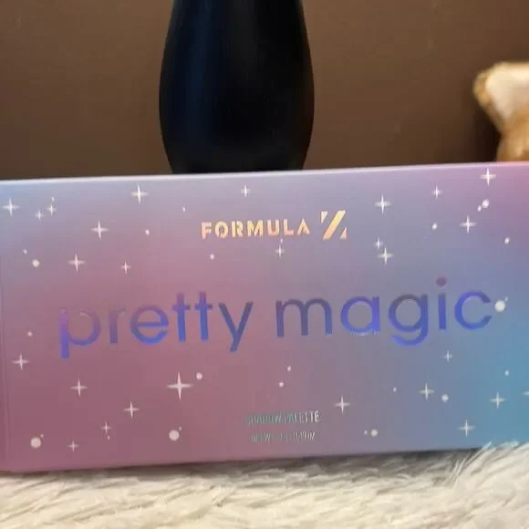 Formula Z Pretty Magic Shadow Palette