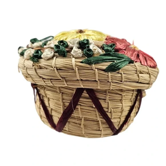 Woven Straw Basket with‎ Colorful Raffia Flowers Trinket Jewelry Box