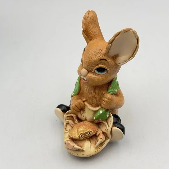 Vintage Pendelfin Rabbit Figurine NIPPER Crab‎ Green Scarf England Easter Box