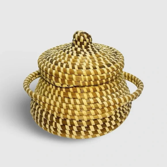 Vintage Charleston Gullah Sweetgrass Lidded Basket Handles Attached Lid 6.5x9in