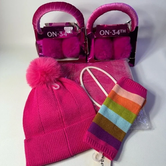 5 PIECE SET WOMEN’S PINK WINTER GIFT SET, KNIT SCARF, HAT & GLOVES, 2 EARMUFFS