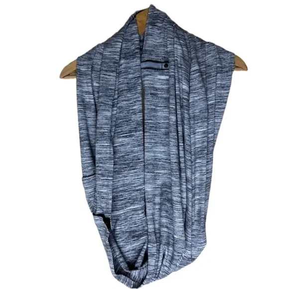 LuLulemon Infinity Scarf