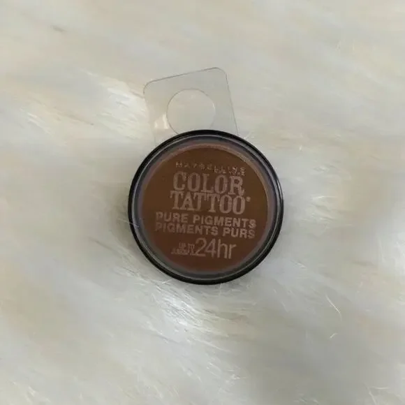 Maybelline Color Tattoo Pure Pigments 24hr Eyeshadow Brown #45 NWT