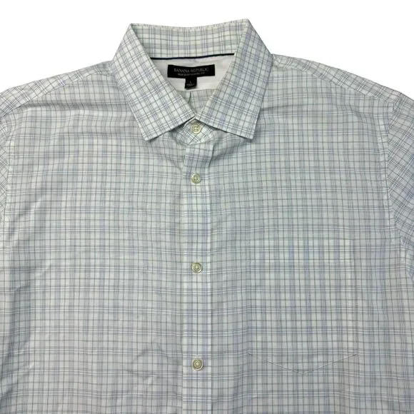 Banana Republic Shirt Men's Large White Blue Non Iron Classic Fit Button Up Top