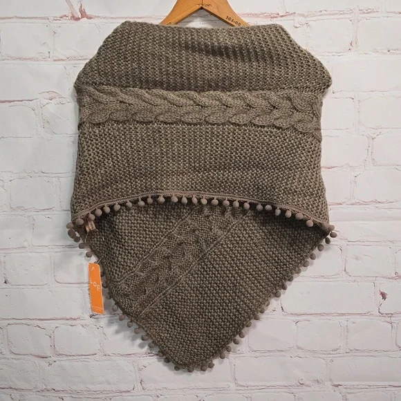 Love Of Fashion Taupe Neck Poncho 100% Acrylic NWT