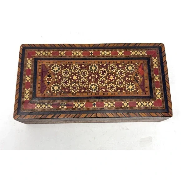 Vintage Intricate Wood Inlay Hinged Trinket Box