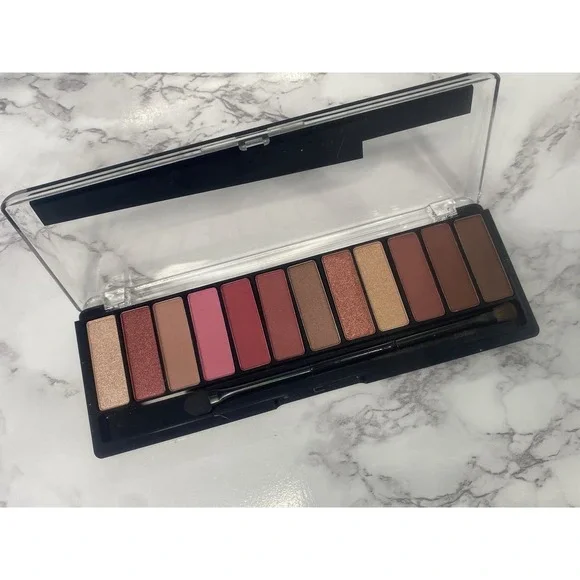 Rimmel‎ Magnif'eyes Crimson Edition Eyeshadow Palette Shimmer Matte