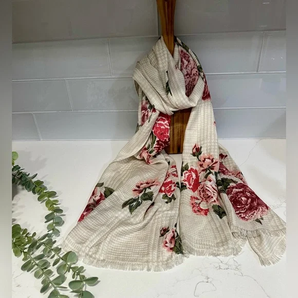 Max Studio Floral Scarf 71