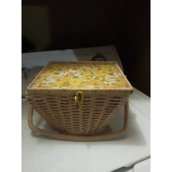 Vintage Dritz Wicker Sewing Basket With Yellow Floral Fabric Interior And...
