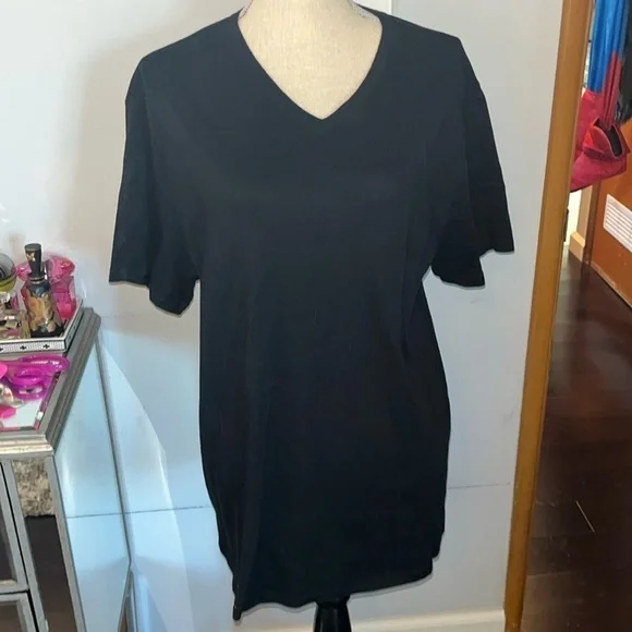 Banana Republic Black Size XL Shirts for Men. Like new condition.