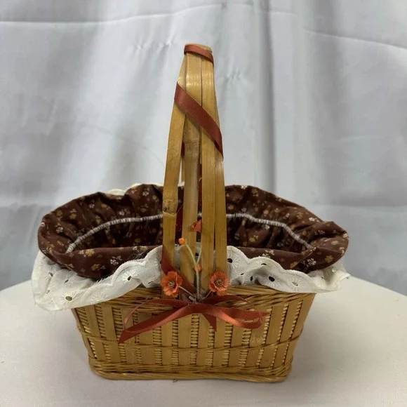 Vintage Basket‎ With Brown Floral Liner