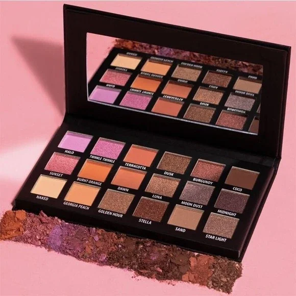 KAB COSMETICS‎ DAY + NIGHT Eyeshadow Palette Cruelty Free