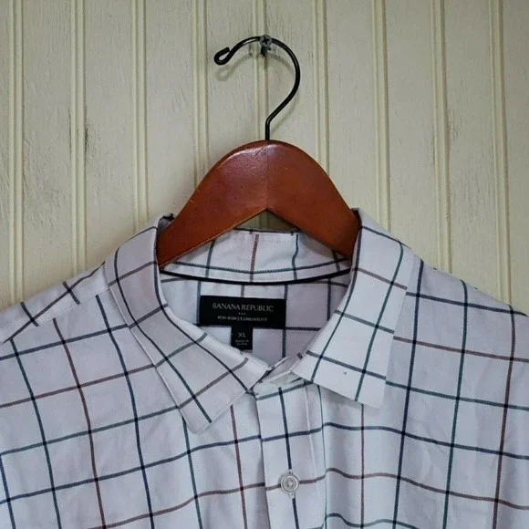 Banana Republic Dress Shirt Mens XL White Plaid Non Iron Standard Fit LS