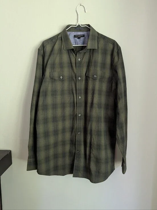 Banana Republic Slim Fit Men's Large Green Plaid Long Sleeve Button Up