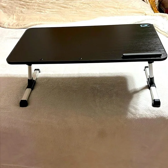 DIVERSE TOP. Laptop Bed Tray Table. Adjustable Bed Knee Desk. Size 24”x13”