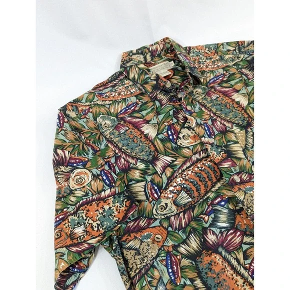 Vintage 90s Banana Republic Safari & Travel Clothing Safari Fish All Over Small‎