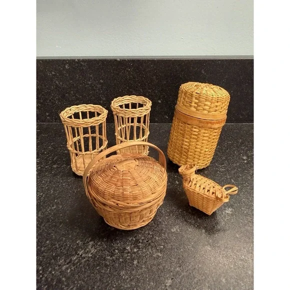 Vintage Miniature Wicker 5 Basket Lot 1.5-4