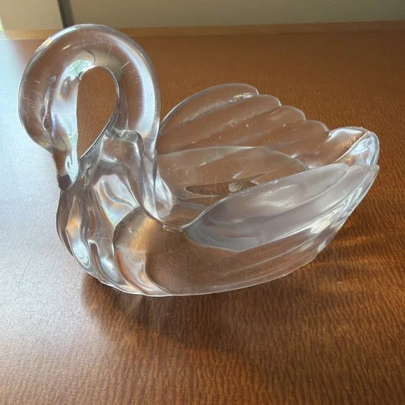 Vintage Swan Soap Dish 70's Kitsch Clear Plastic Lucite Trinket Holder