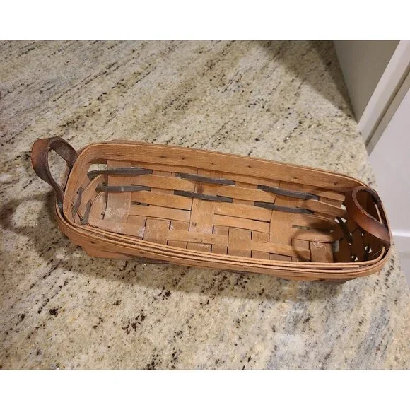 1992 Longaberger Bread Basket With Leather Handles Retangle Long & Narrow