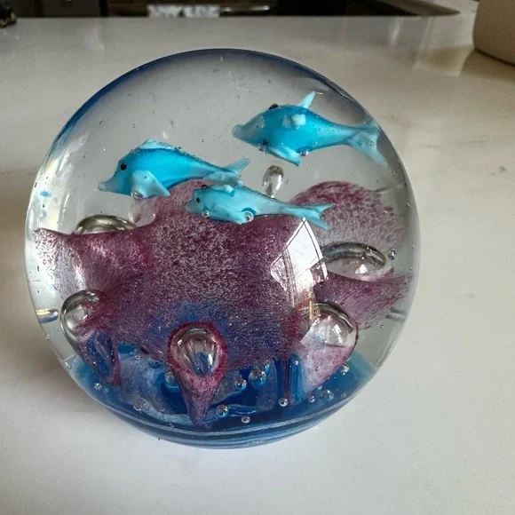 Aquarium art glass paperweight under the sea