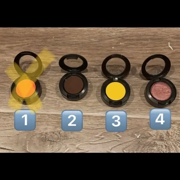 Mac eyeshadow 😍limited Edition colors